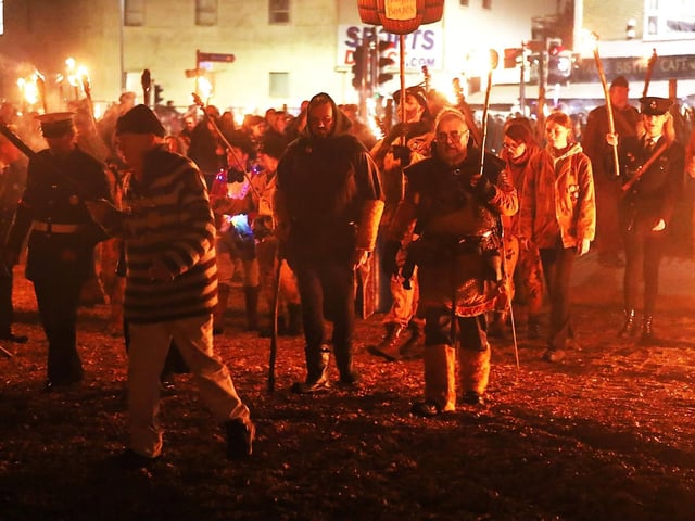 Hastings Bonfire 2026. Photos by Andrew Clifton