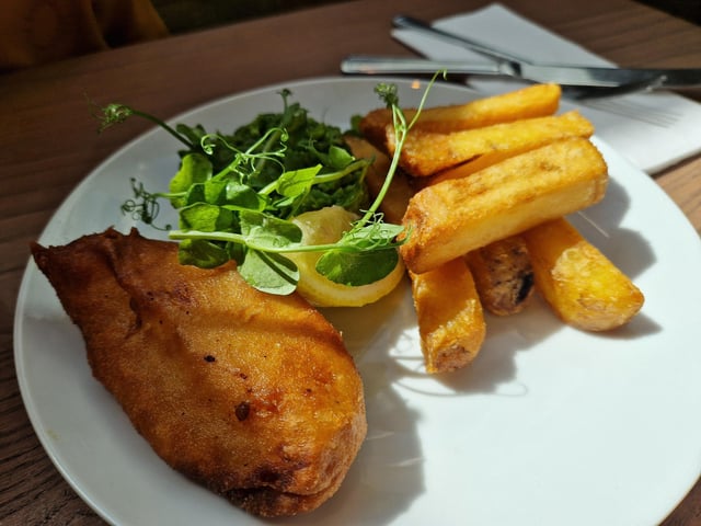 I tried afternoon tea at Terre à Terre in Brighton