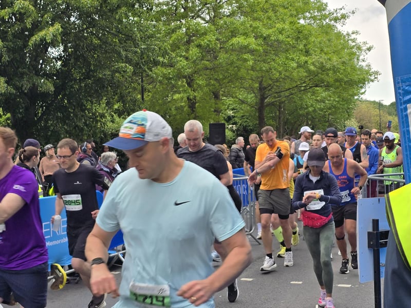 Run Gatwick 2026 half marathon and 5k