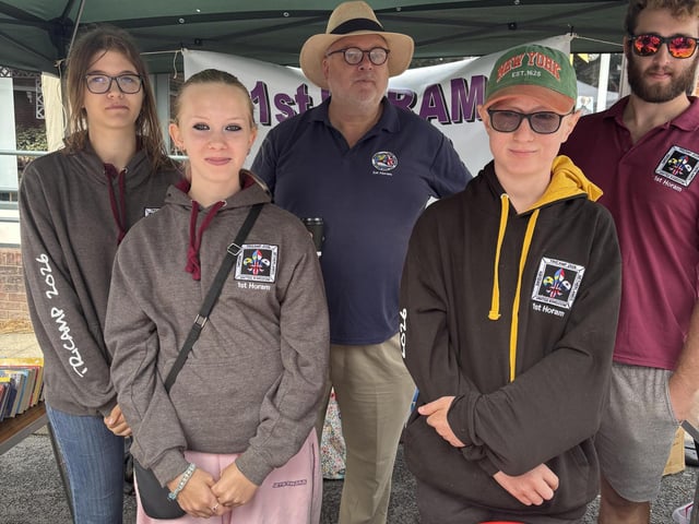 Lid, Kayleigh, Robin, Marc, Alexander from First Horam Scouts
