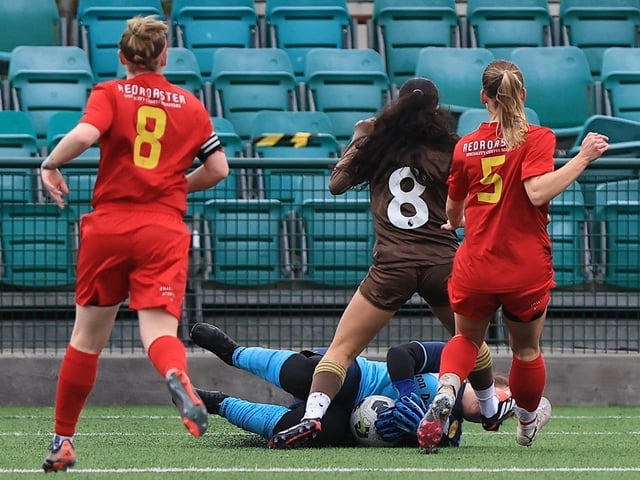 Newhaven Ladies v Brentford Women, London and SE Premier Division