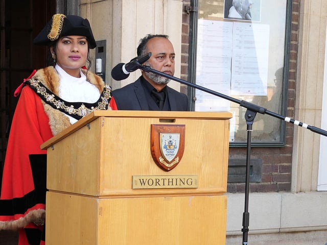Crowds gathered outside Worthing Town Hall to hear the mayor, Henna Chowdhury, read the proclamation of King Charles III at 2.30pm. Photo: Eddie Mitchell
