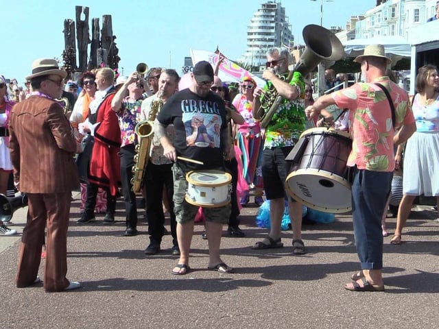 Frock Up Friday in Hastings