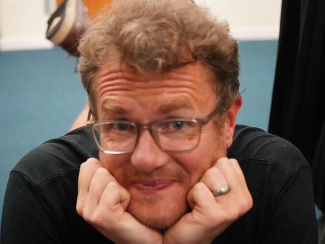 Simon Jones plays the pretentious poet, Reginald Bunthorne