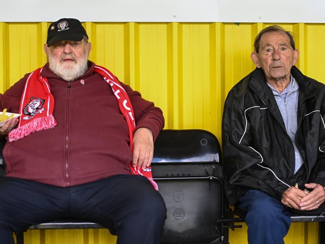 East Grinstead Town v Hassocks, Isthmian south east division