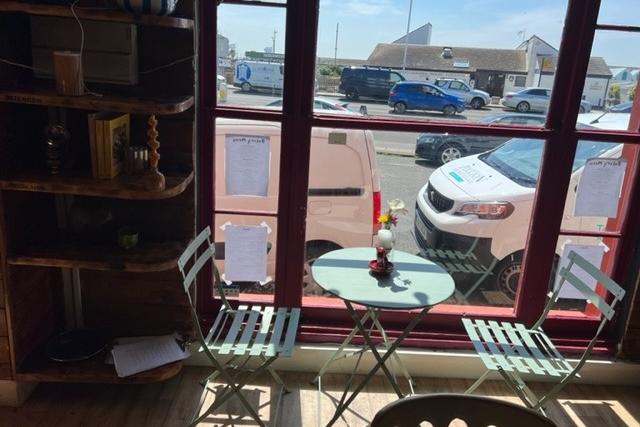 Tonka restaurant and bakery