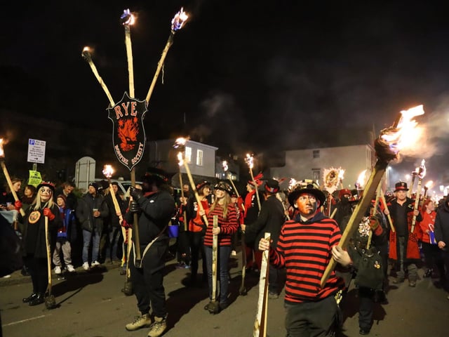 Rye Bonfire 2024. Photo by Andrew Clifton
