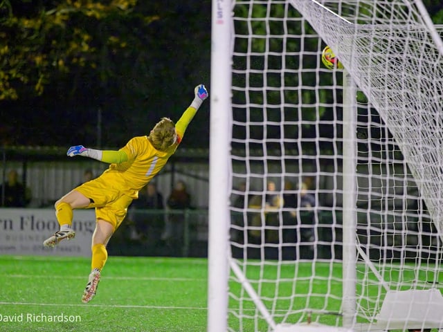 Chichester City v Hanworth Villa, Southern League Premier South