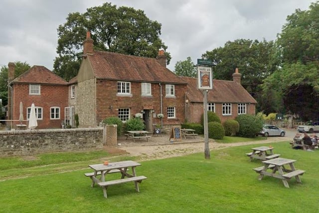 The Noah's Ark is a beautiful 16th century pub situated in the picturesque village of Lurgashall, which is located on both the borders of Surrey and West Sussex.