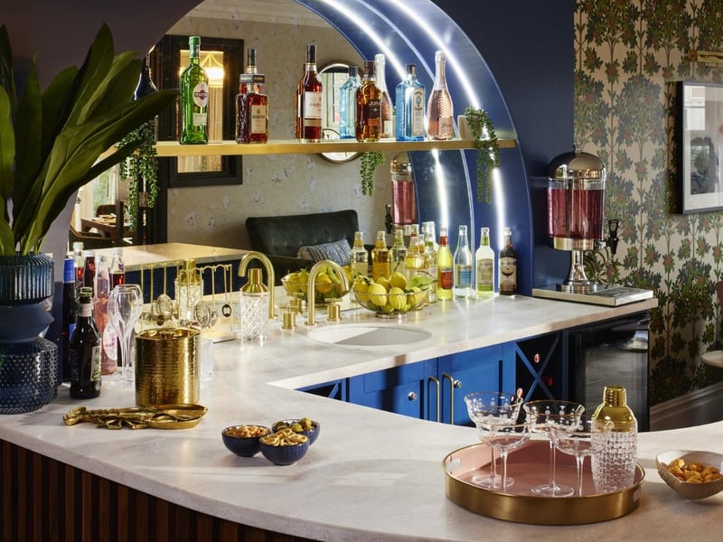 The cocktail bar.