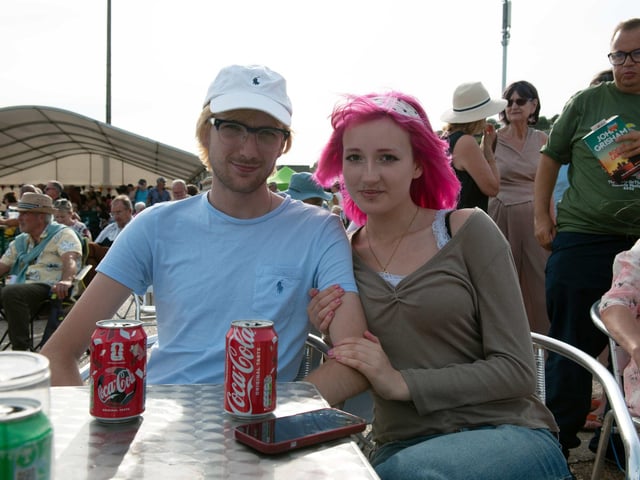 Hastings Old Town Carnival Week: Nearly on the Beach Concert. Pic by Frank Copper.