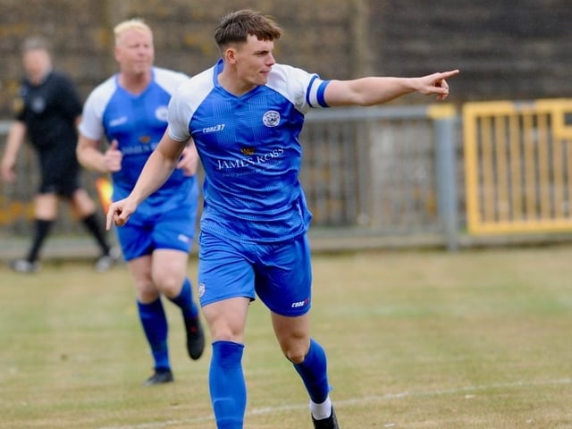 Shoreham FC take on Epsom and Ewell FC in a pre-season friendly at Middle Road