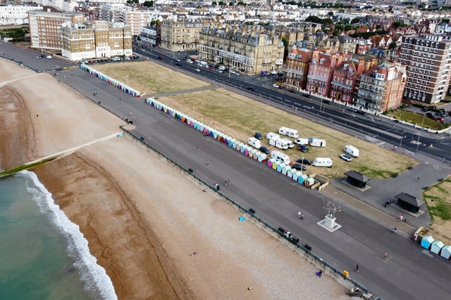 These aerial photographs show caravans and several other vehicles on Hove Lawns
