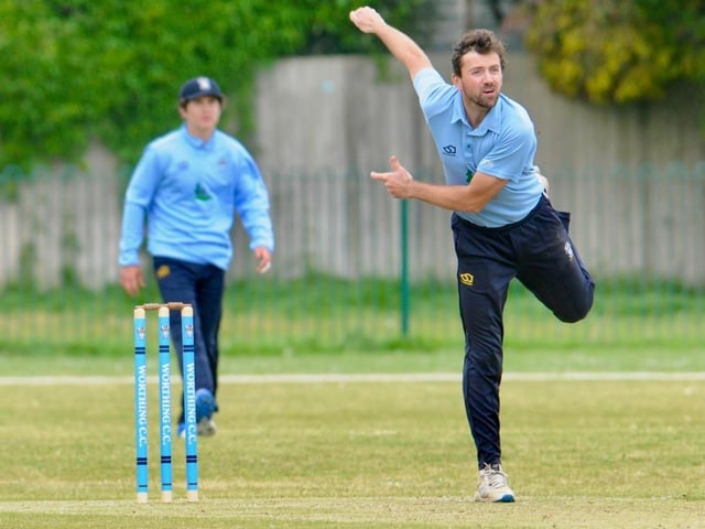 Worthing CC v Roffey twos, Sussex Cricket League Division 2