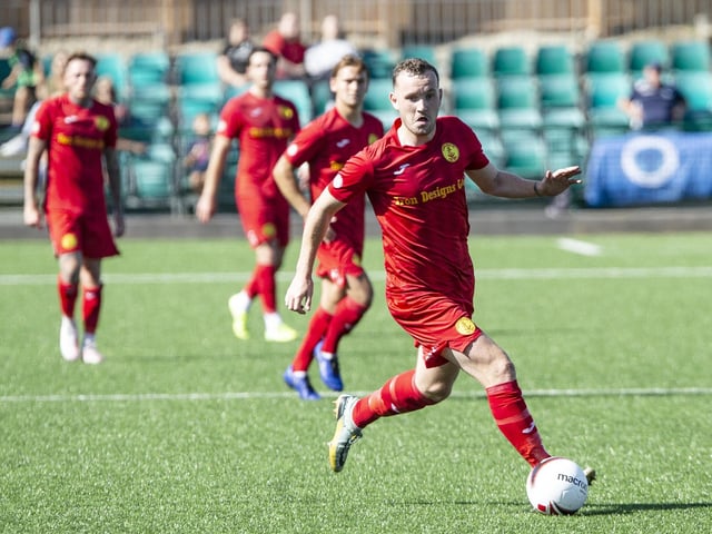 Newhaven FC take on Spelthorne Sports in the FA Cup