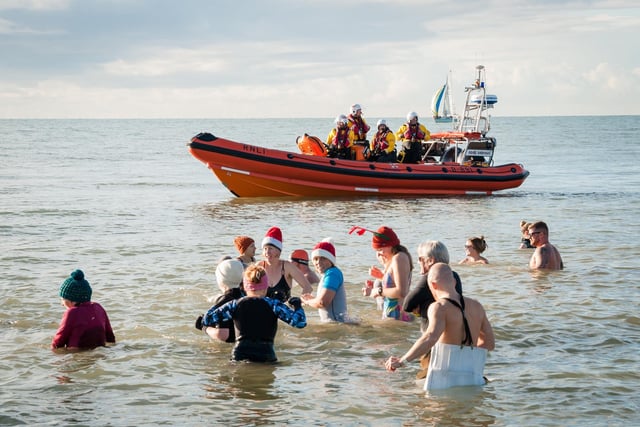 Littlehampton RNLI Lifeboat Station held its first December Dip on Saturday, December 10, 2022, to raise vital funds for the lifesaving work of its volunteer crew