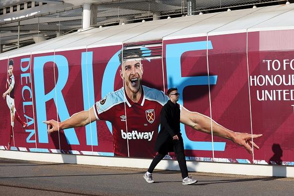 Capacity: 62,500. Average attendance: 62,449