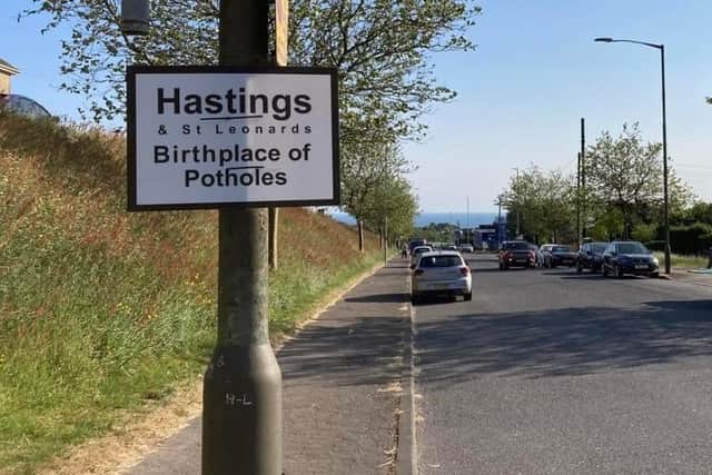Hastings pot hole road sign