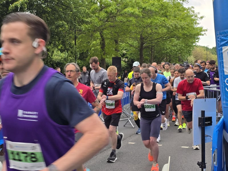 Run Gatwick 2026 half marathon and 5k