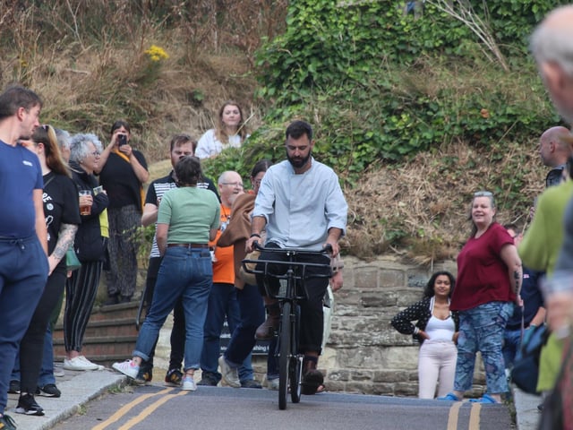 Hastings Old Town Carnival Week 2022: Bike Race. Photo by Roberts Photographic.