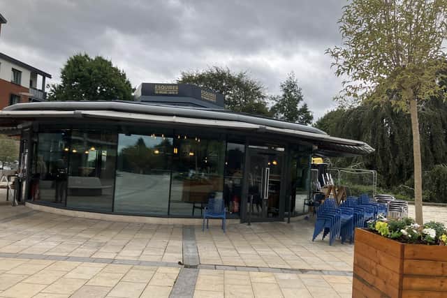 Horsham shoppers are welcoming the return of a landmark coffee shop after it closed suddenly last month. Photo Sarah Page