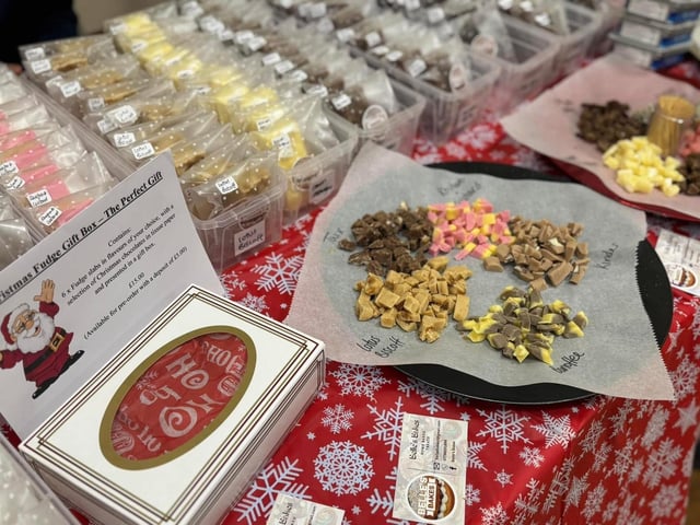 A Christmas craft market at Georgian Gardens Community Primary School in Rustington has raised just over £1,000 towards new laptops for the children