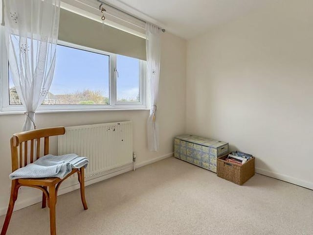 The smallest bedroom measures 8ft10in x 7ft6in