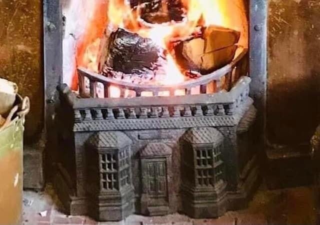 Antique fireplace frontage has been stolen from a pub in West Sussex, leaving the managers and customers ‘devastated’. Manger Steve Rowntree said the whole pub is ‘full of old relics’ and this was the only one ‘that wasn’t fixed down’.