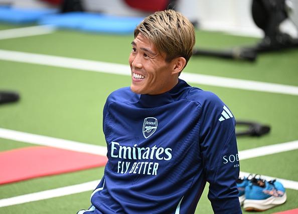 A knee issue is currently bothering the Japan ace and is set to miss his showdown against his countryman Kaoru Mitoma