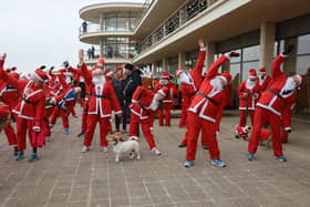 Bexhill Santa Dash 2022. Photo by Andrew Clifton.
