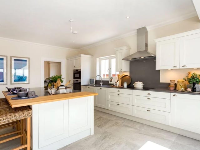 5 bed detached house for sale - Gill Wood, Wadhurst, East Sussex TN5