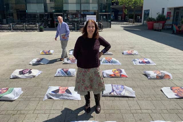 Dinah Lee Morgan brought her installation Brighton 2018-2019: In Memory of Our Dead Homeless to Jubilee Square