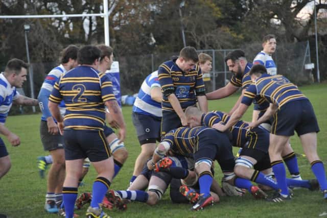 H&B stand firm in defence against Thanet.
