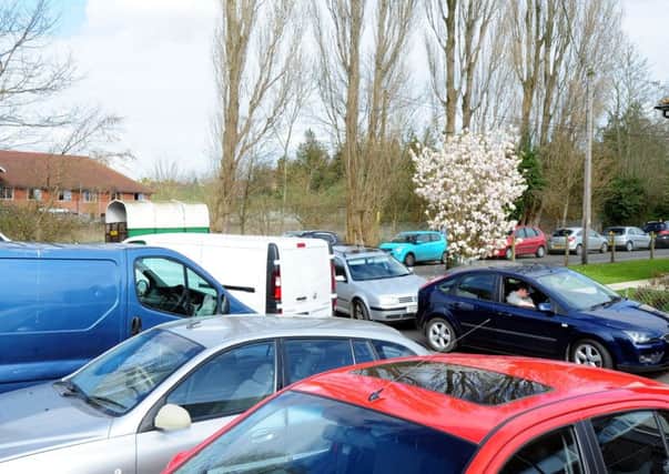 Petworth town councillors fear further traffic chaos  around the towns primary school