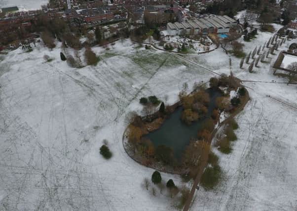 Horsham Park in the snow SUS-180227-132143001