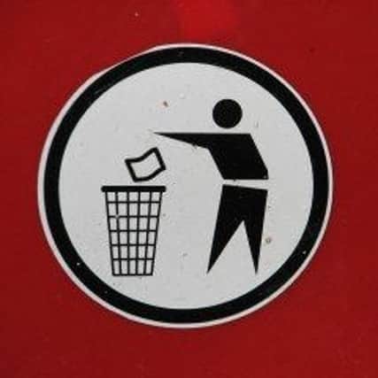 Don't drop litter. EMN-180802-094913001