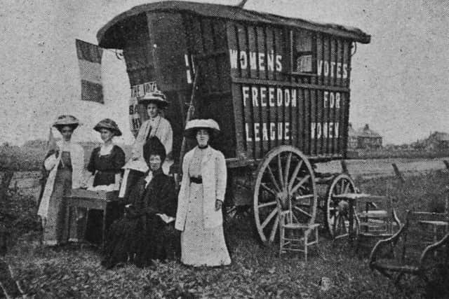 Muriel Matters' wagon,  used to  promote the  suffragette movement. SUS-170215-150603001