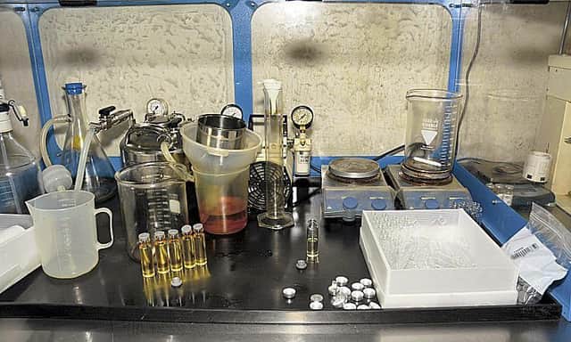 Illegal steroids 'lab' discovered in Aldingbourne portacabin. Image provided by Sussex Police.