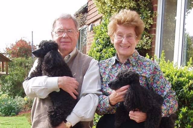 Harold John Izzard and his wife Kate SUS-180530-160929001