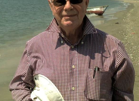 Harold John Izzard on Bir Fuqum beach, Aden SUS-180530-161000001