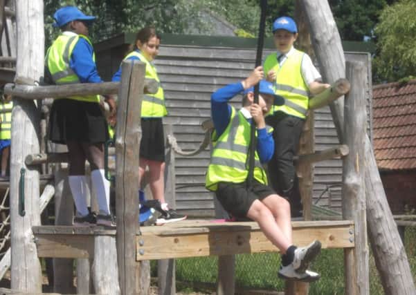 Rotary Day Out for Sidley pupils SUS-180620-152140001