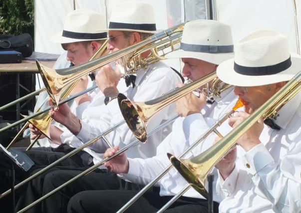Sussex Brass Trombones SUS-180718-094740001