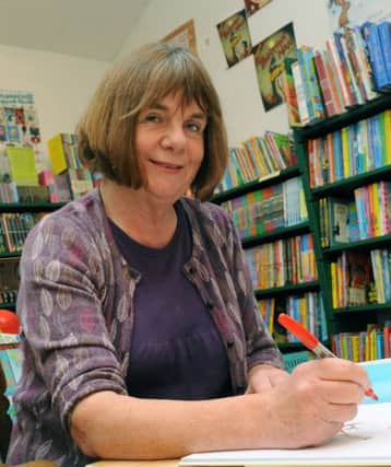 S41553H12 SH CHILDRENS LAUREATE PIC S.G.  05.09.2012

Childrens Laureate Julia Donaldson at Steyning Book Shop on Friday afternoon SUS-160324-160840003