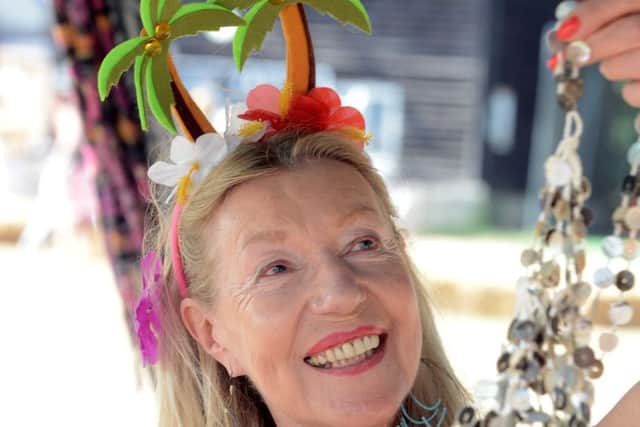 Liliane Sutton dressed to celebrate the sunshine