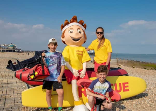 Lifeguard safety sessions at Eastbourne for children