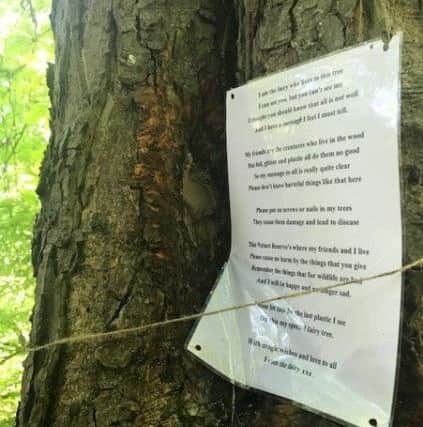 The note on the tree