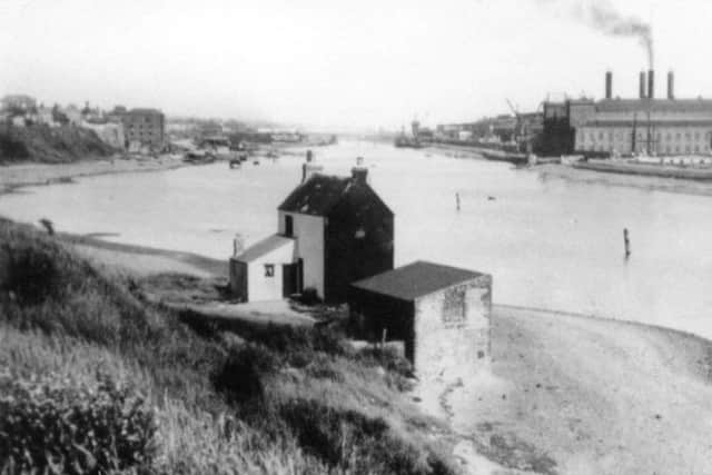 Crab House and the power station in 1920