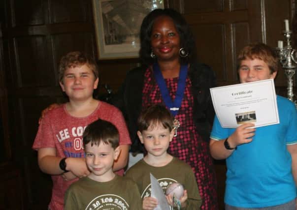 Mayor of Lewes Janet Bahh with Harry and Oliver Frost and Jossie and Robbie Frankland SUS-181009-131208001