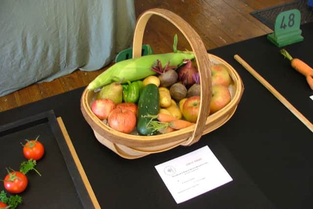 Crowhurst and District Horticultural Society's Autumn Flower Show 2018 SUS-180917-151208001