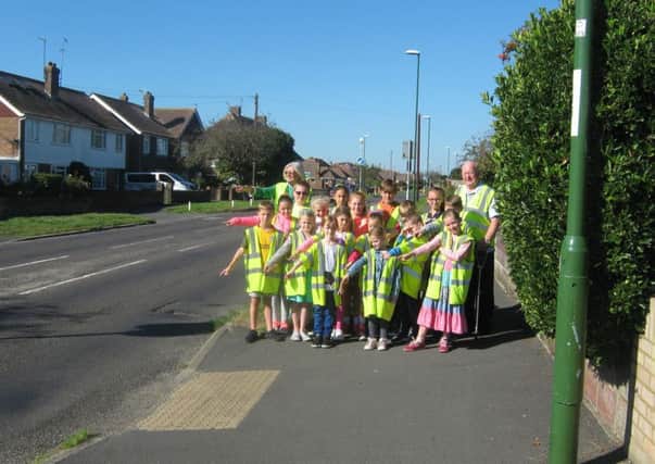 Globe Academy pupils and staff call for Crabtree Lane crossing